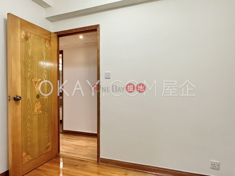 HK$ 32,000/ 月高雲臺西區-3房2廁,星級會所高雲臺出租單位