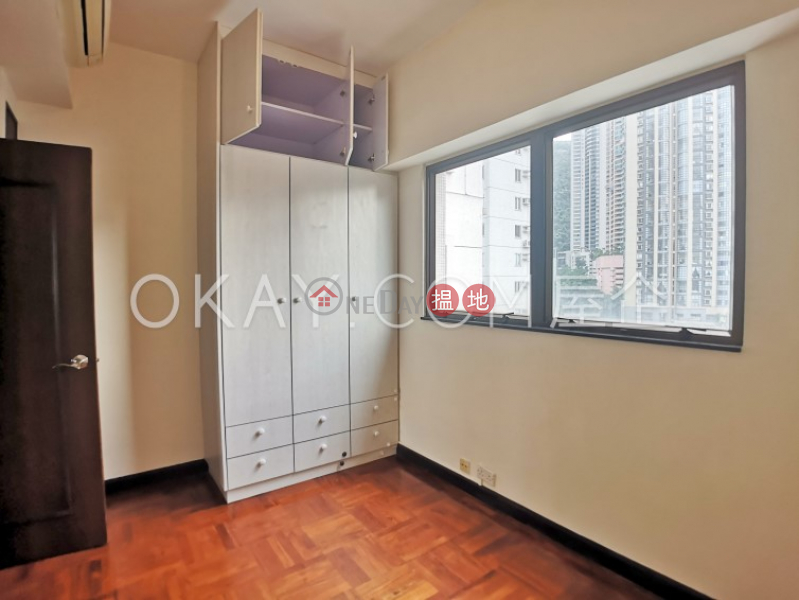 HK$ 60,000/ month, 2 Old Peak Road Central District | Gorgeous 3 bedroom on high floor with parking | Rental