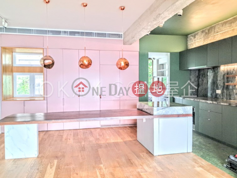 Efficient 2 bedroom with sea views, balcony | For Sale | Bayview Court 碧海閣 _0