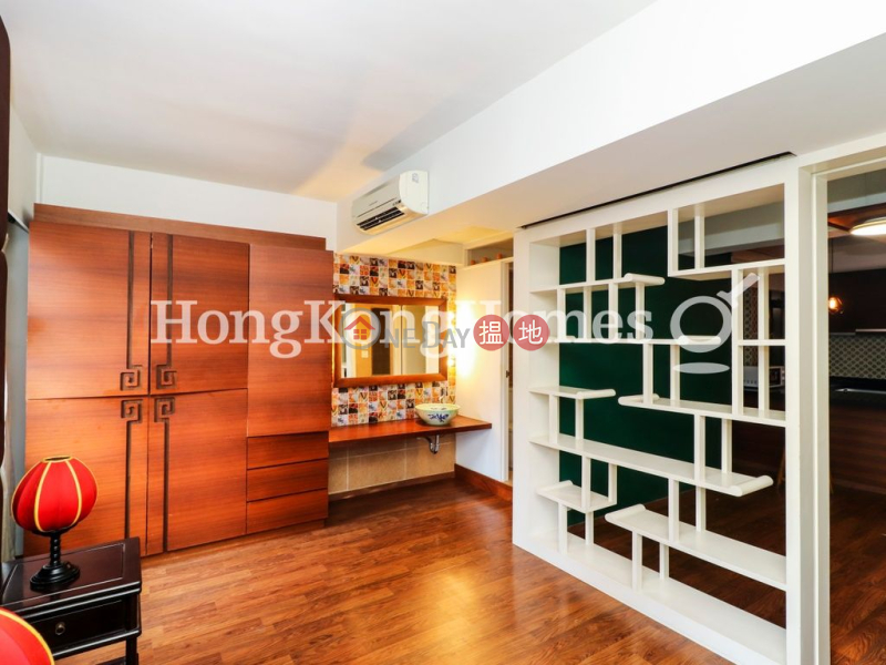Property Search Hong Kong | OneDay | Residential | Rental Listings 1 Bed Unit for Rent at Po Hing Mansion
