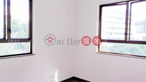 Efficient 3 bedroom on high floor with parking | For Sale | Evelyn Towers 雲景台 _0