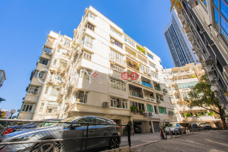 HK$ 29M, Best View Court Central District | Luxurious 3 bedroom with parking | For Sale