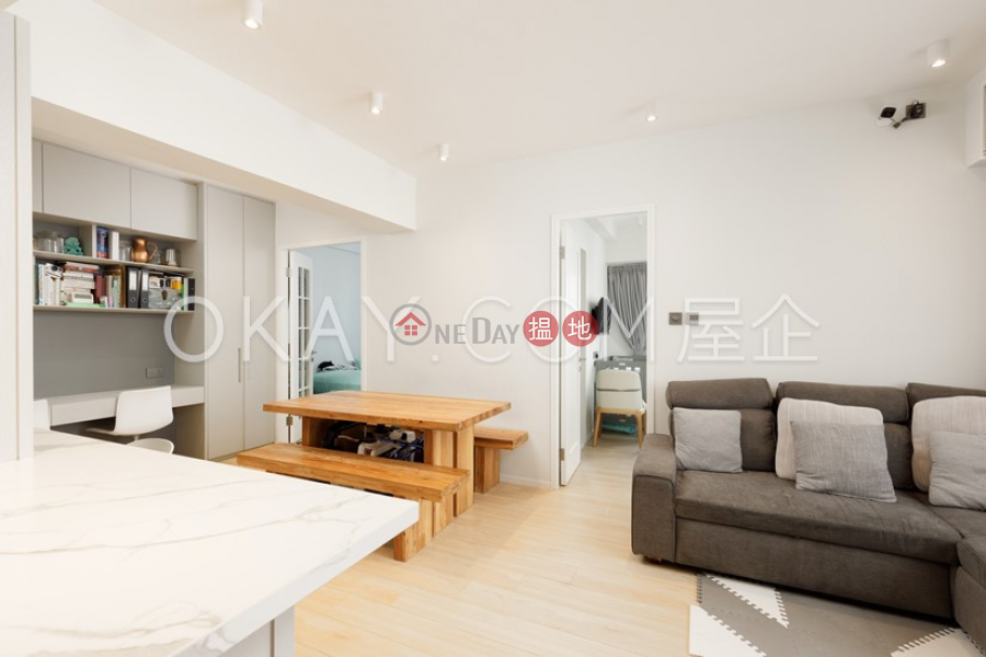HK$ 11.8M, Yue King Building | Wan Chai District | Nicely kept 2 bedroom in Wan Chai | For Sale