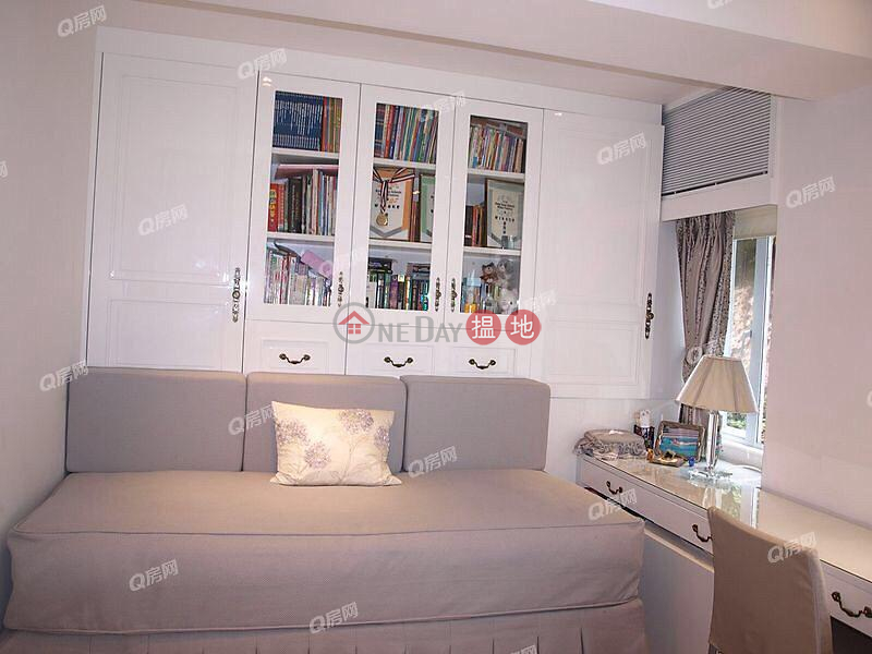 Property Search Hong Kong | OneDay | Residential Sales Listings Magnolia Court | 2 bedroom High Floor Flat for Sale