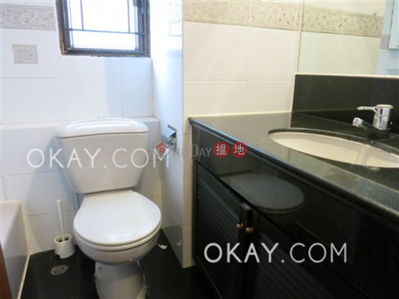 3房2廁,極高層《信怡閣出租單位》-60羅便臣道 | 西區-香港|出租HK$ 43,000/ 月