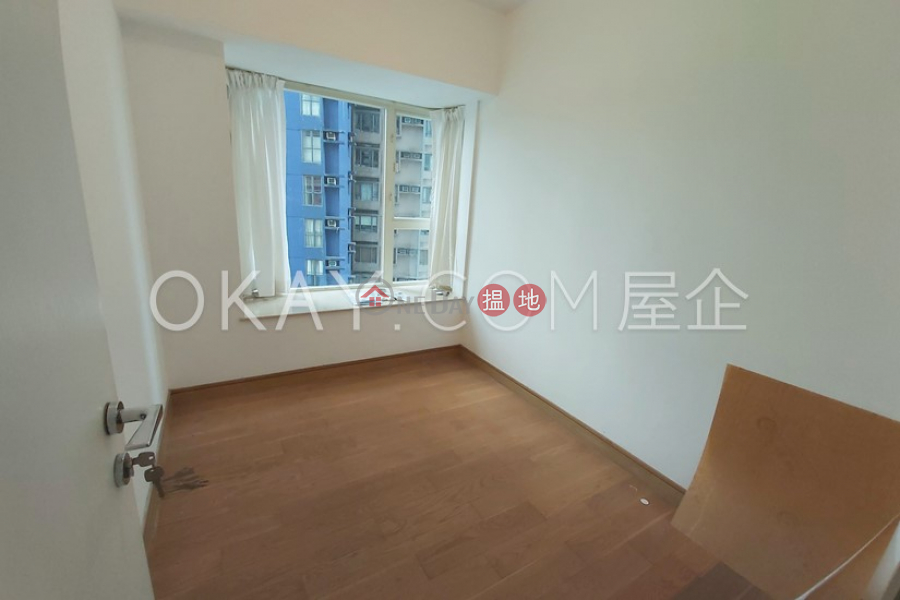HK$ 34,500/ 月|聚賢居中區|3房1廁,極高層,星級會所,露台《聚賢居出租單位》