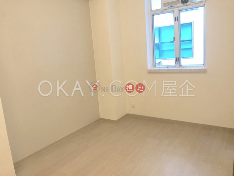 HK$ 26,000/ month 111-113 Caine Road Central District, Charming 1 bedroom in Mid-levels West | Rental