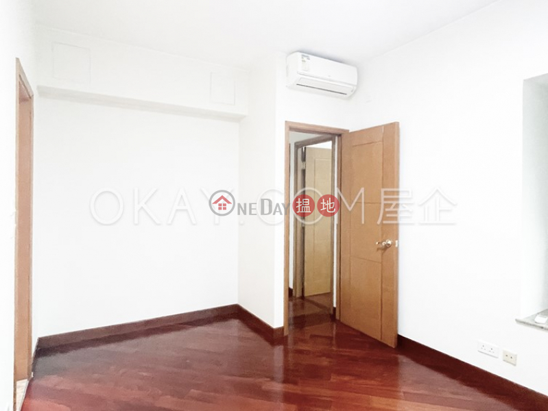 Property Search Hong Kong | OneDay | Residential | Rental Listings | Charming 3 bedroom in Kowloon Station | Rental