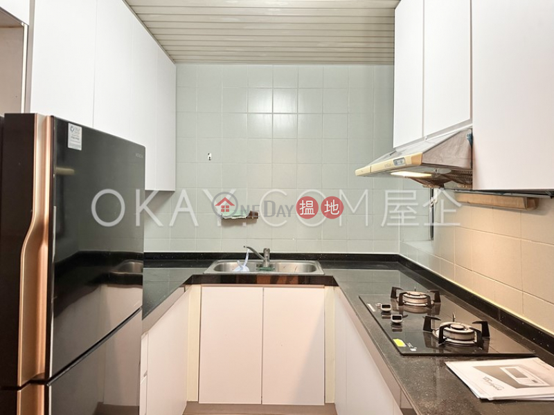 Property Search Hong Kong | OneDay | Residential Rental Listings, Cozy 3 bedroom in Sheung Wan | Rental