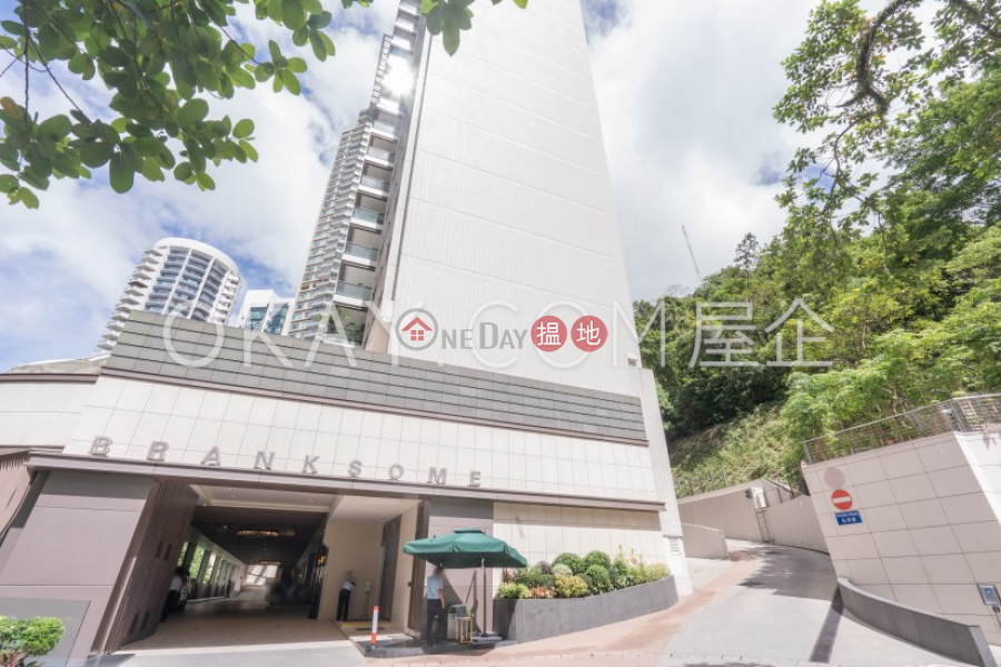 HK$ 101,000/ month Branksome Crest Central District | Unique 3 bedroom on high floor with balcony & parking | Rental