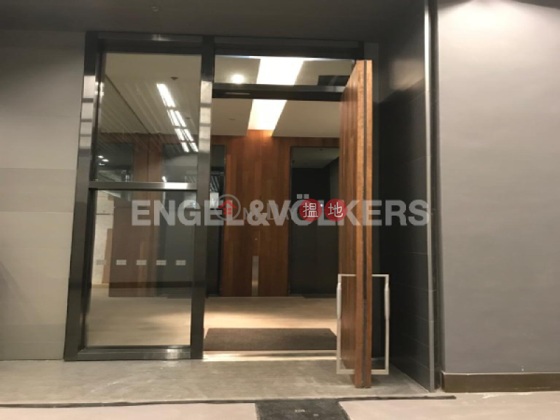 Studio Flat for Rent in Mid-Levels East, Caine Terrace 嘉賢臺 Rental Listings | Eastern District (EVHK44368)
