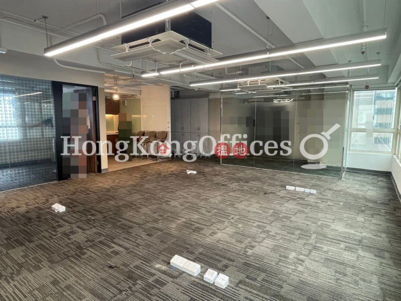 HK$ 42,000/ month, Shum Tower, Western District Office Unit for Rent at Shum Tower