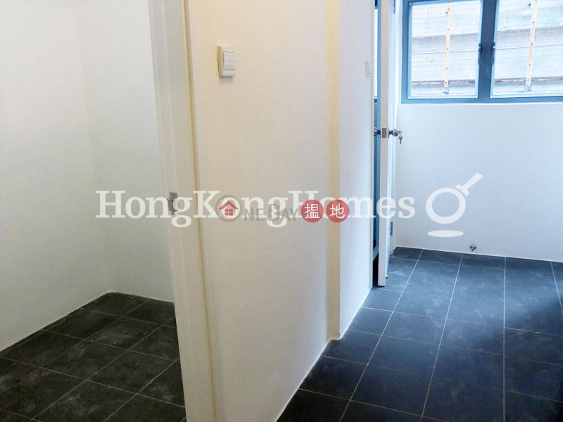 Property Search Hong Kong | OneDay | Residential | Rental Listings, 3 Bedroom Family Unit for Rent at Kam Yuen Mansion