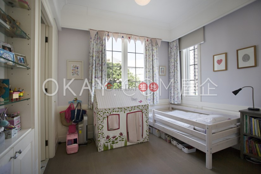 Luxurious 7 bedroom with balcony & parking | For Sale | Consort Garden 金碧花園 Sales Listings