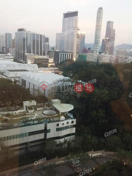 香港搵樓|租樓|二手盤|買樓| 搵地 | 住宅-出售樓盤都會繁華，連租約，四通八達，鄰近地鐵《港景峰買賣盤》