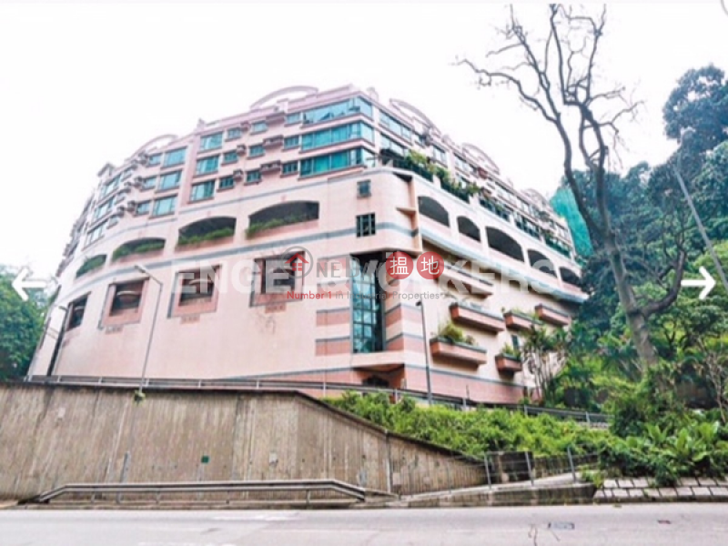 Property Search Hong Kong | OneDay | Residential | Sales Listings | 3 Bedroom Family Flat for Sale in Lai Chi Kok