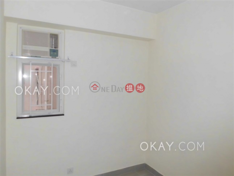 HK$ 30,000/ month, King\'s Way Mansion, Eastern District | Intimate 3 bedroom with terrace | Rental