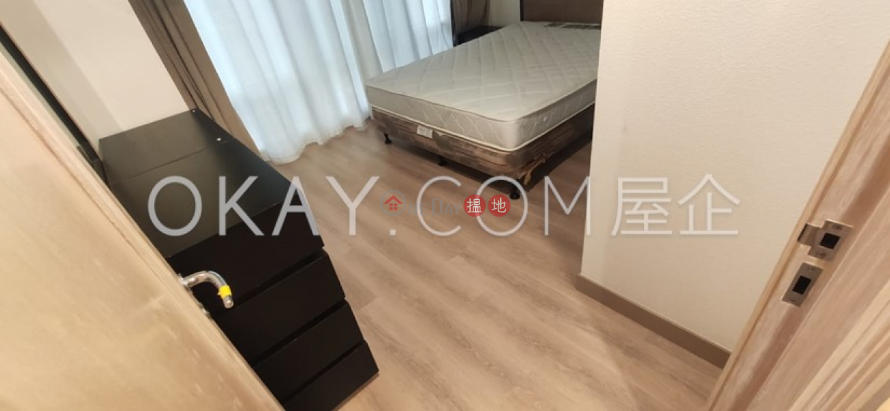 Lovely 1 bedroom on high floor with sea views | Rental | Convention Plaza Apartments 會展中心會景閣 Rental Listings