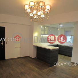 Charming 2 bedroom in Mid-levels West | For Sale | Caravan Court 嘉年華閣 _0