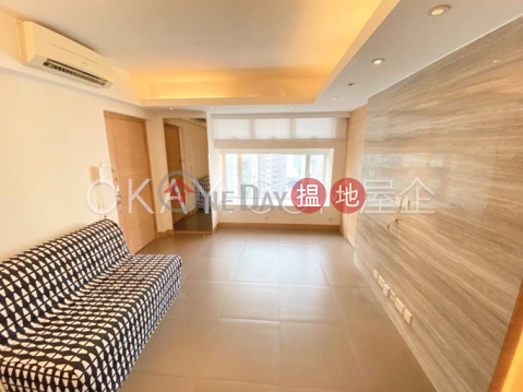 Intimate 1 bedroom on high floor | For Sale | Sussex Court 海雅閣 _0