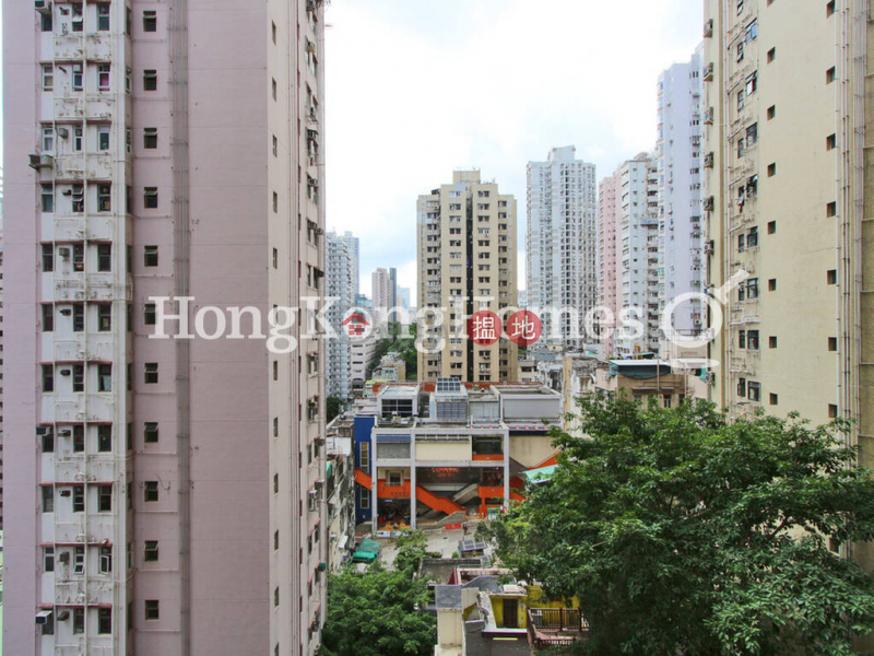 香港搵樓|租樓|二手盤|買樓| 搵地 | 住宅出售樓盤裕新大廈 1座三房兩廳單位出售