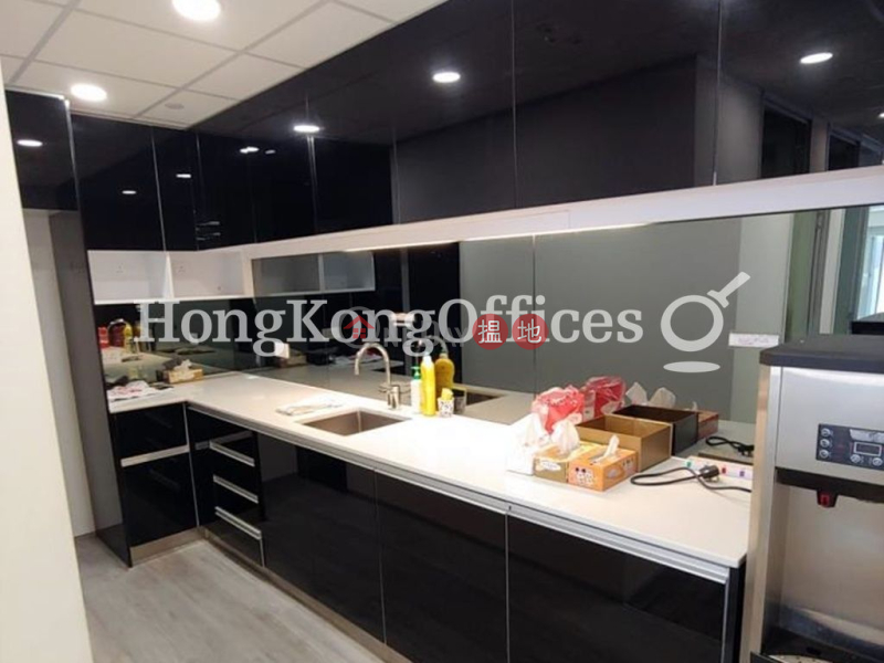 Office Unit for Rent at Shun Tak Centre, Shun Tak Centre 信德中心 Rental Listings | Western District (HKO-73623-AHHR)