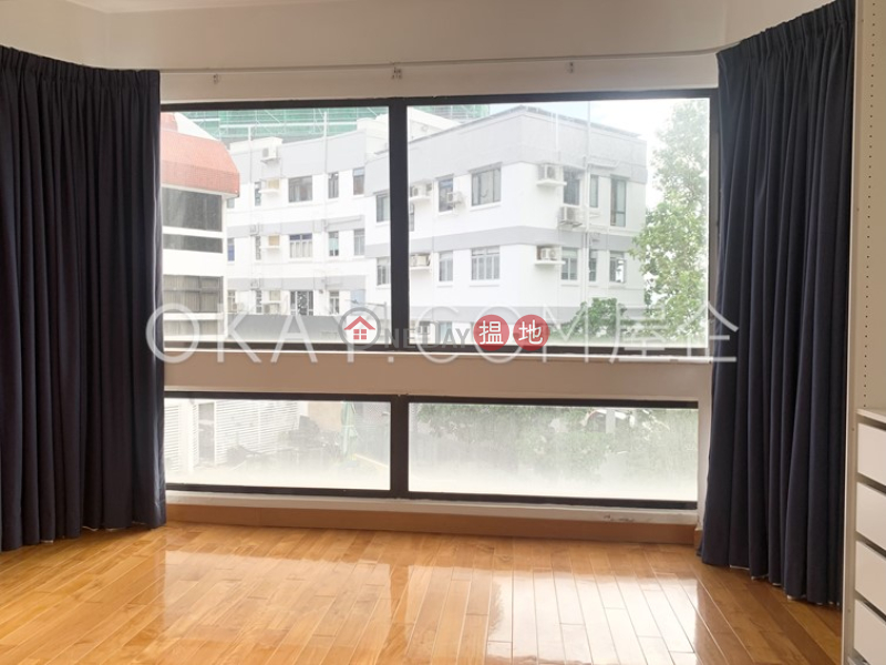 Stylish house with rooftop, terrace & balcony | Rental 3 Consort Rise | Western District | Hong Kong Rental HK$ 75,000/ month