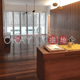 Efficient 2 bedroom with balcony | Rental|Best View Court(Best View Court)Rental Listings (OKAY-R157972)_0