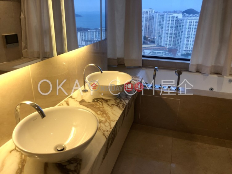 Gorgeous 3 bedroom with balcony & parking | For Sale | Phase 6 Residence Bel-Air 貝沙灣6期 Sales Listings