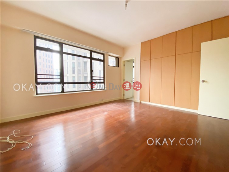 HK$ 72,100/ month Macdonnell House | Central District, Efficient 4 bedroom with balcony & parking | Rental
