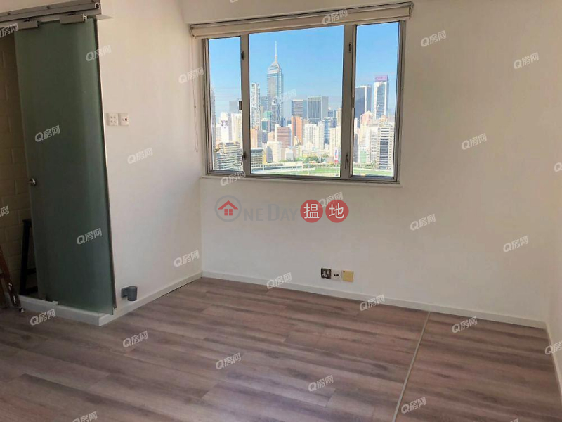 HK$ 6.98M | King Kwong Mansion, Wan Chai District King Kwong Mansion | High Floor Flat for Sale