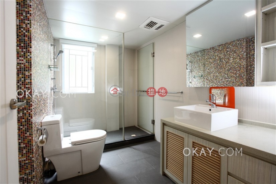 Property Search Hong Kong | OneDay | Residential, Rental Listings | Lovely house with rooftop, balcony | Rental