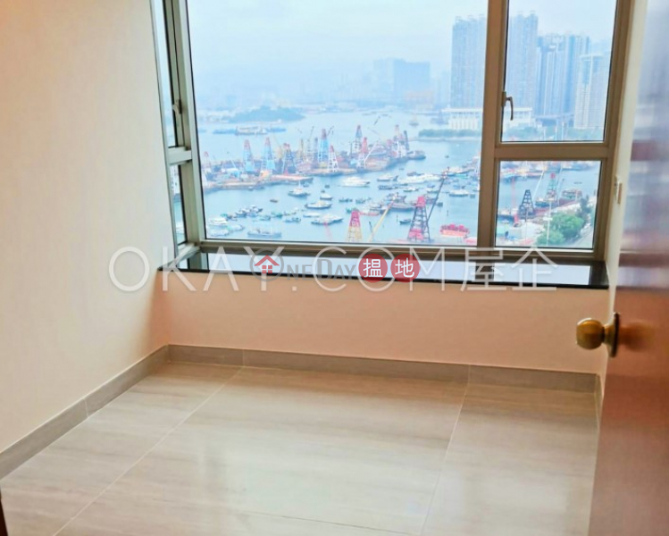 HK$ 48,000/ month, Sorrento Phase 2 Block 2, Yau Tsim Mong Nicely kept 3 bedroom in Kowloon Station | Rental