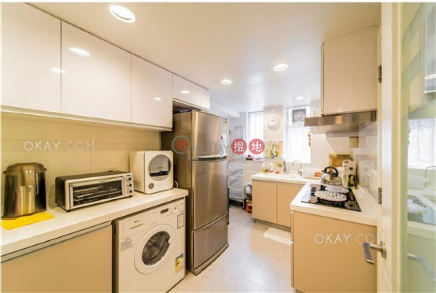 HK$ 51,000/ month, La Vogue Court | Wan Chai District | Efficient 2 bedroom with balcony & parking | Rental