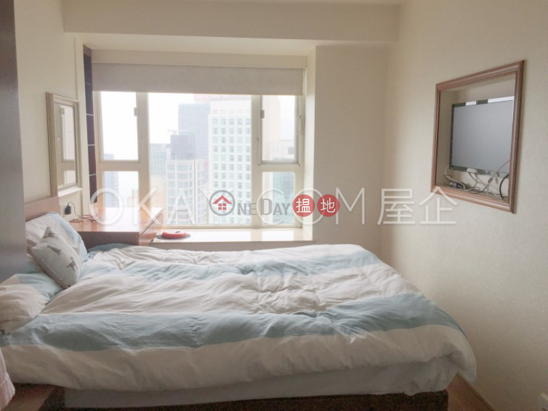 Centrestage, High | Residential | Rental Listings | HK$ 50,000/ month