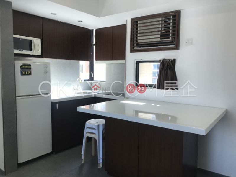Nicely kept 2 bedroom in Sheung Wan | For Sale 55 Aberdeen Street | Central District | Hong Kong, Sales, HK$ 10.8M