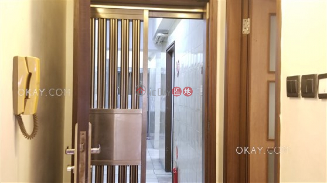 2房1廁,實用率高,極高層《西寧閣出售單位》-35西寧街 | 西區|香港|出售|HK$ 1,480萬