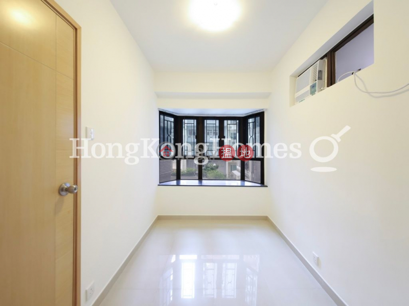 HK$ 18,000/ month | Corona Tower, Central District | 1 Bed Unit for Rent at Corona Tower