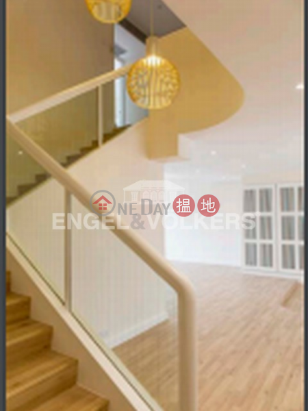 HK$ 118,000/ month Garden Terrace Central District Studio Flat for Rent in Central Mid Levels
