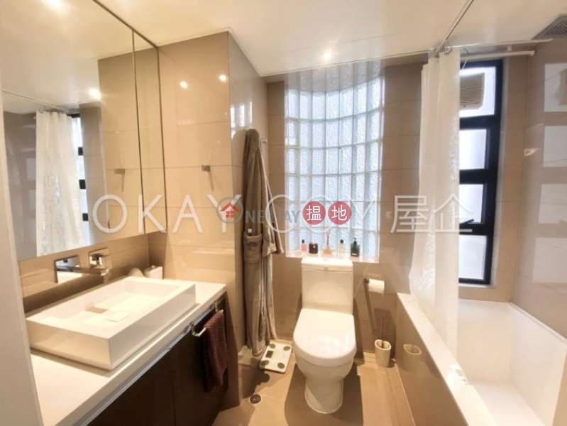 HK$ 11.5M 1 Tai Hang Road, Wan Chai District Elegant 2 bedroom in Tai Hang | For Sale