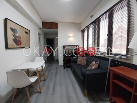 Charming 1 bedroom in Mid-levels West | For Sale | Bo Yuen Building 39-41 Caine Road 寶苑 _0