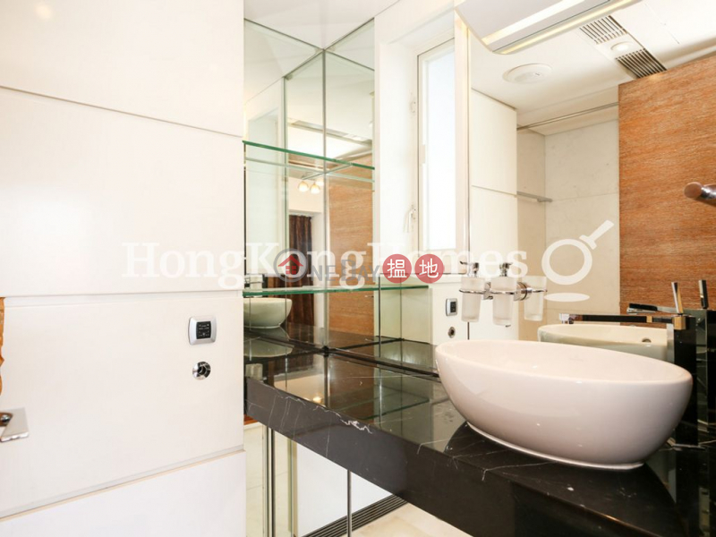 HK$ 45M, Centrestage Central District, 4 Bedroom Luxury Unit at Centrestage | For Sale