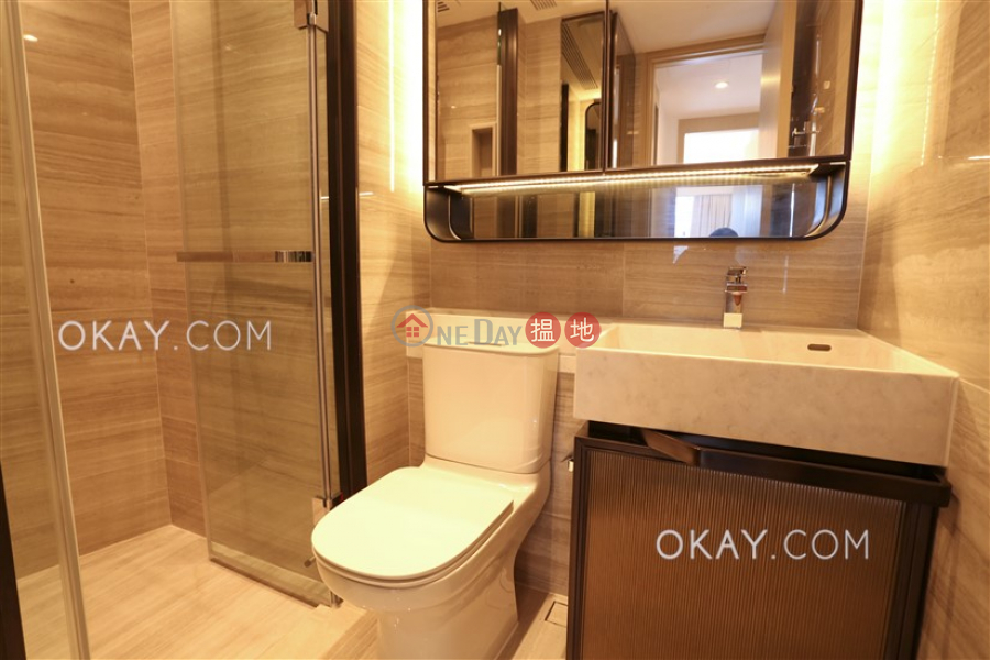 Gorgeous 2 bedroom on high floor with balcony | Rental | On Fung Building 安峰大廈 Rental Listings