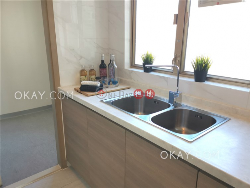 Property Search Hong Kong | OneDay | Residential | Rental Listings Luxurious 3 bed on high floor with sea views & balcony | Rental