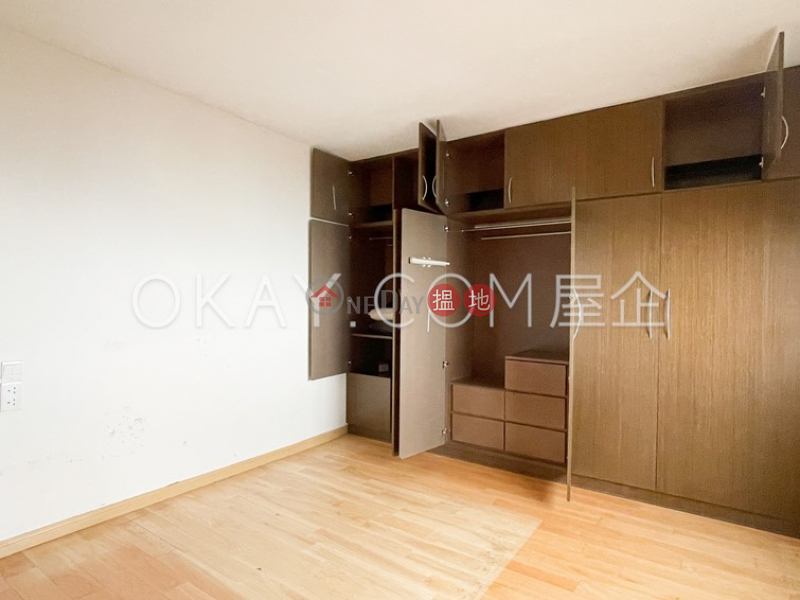 HK$ 120,000/ month, Piccadilly Mansion | Western District Efficient 5 bed on high floor with balcony & parking | Rental