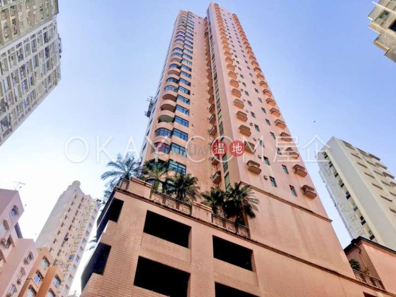 HK$ 33M Village Garden | Wan Chai District | Stylish 3 bedroom on high floor with rooftop & balcony | For Sale