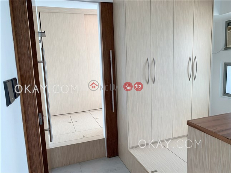 Nicely kept 2 bedroom on high floor with balcony | For Sale | 38 New Praya Kennedy Town | Western District, Hong Kong | Sales, HK$ 12.25M