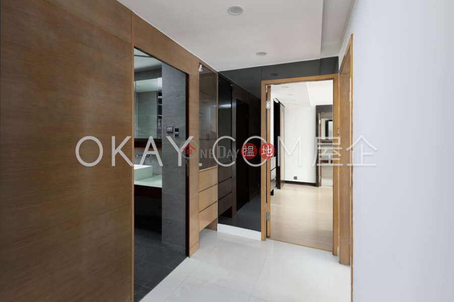 HK$ 36.6M Beverly Hill, Wan Chai District Gorgeous 3 bedroom with balcony & parking | For Sale