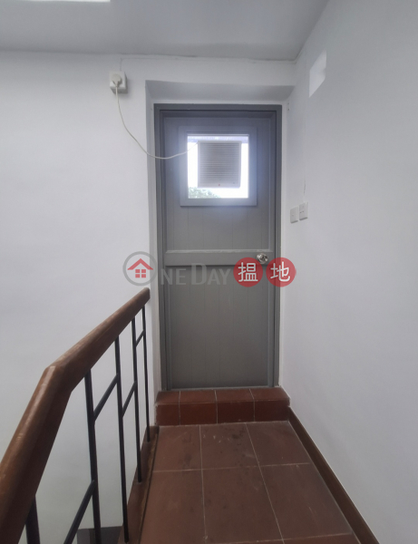 HK$ 33,000/ month | Silver Waves Court, Lantau Island SILVER WAVES COURT DUPLEX HOUSE