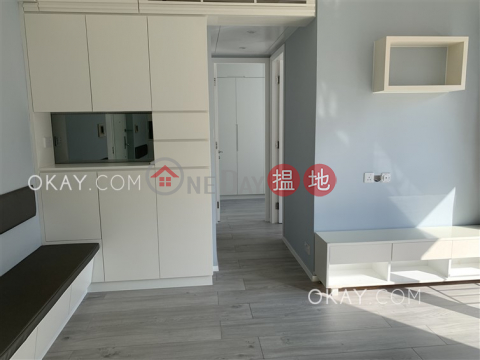 Intimate 2 bedroom with balcony | Rental, Island Crest Tower 1 縉城峰1座 | Western District (OKAY-R89715)_0